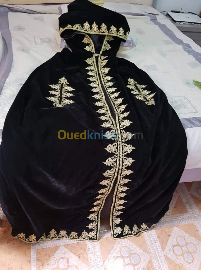 Une cape