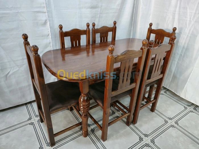 Table 6 chaises ovale 