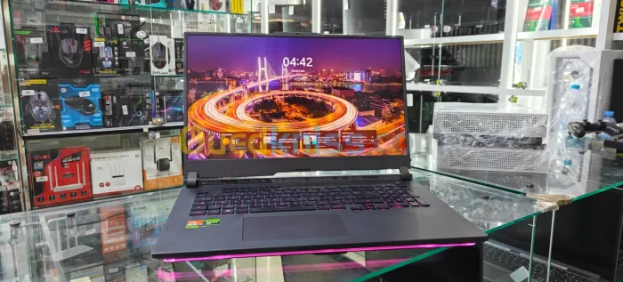 ROG Strix G17 G713 STRIX-G17-G713PI-LL044W