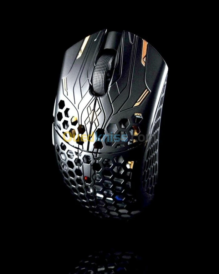 Souris Finalmouse Ultralight X 8KHz Wireless + Xgrip Grip Tape
