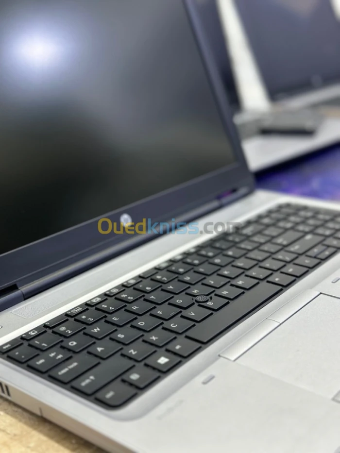 Hp 650 g3 double carte graphique