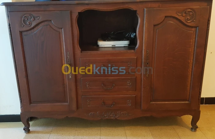 Commode bois ancien