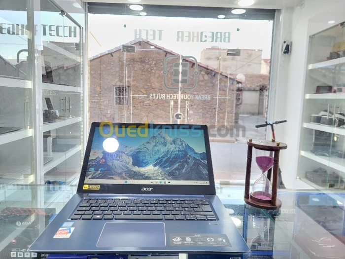 ACER SWIFT I5_7200U  8/256 