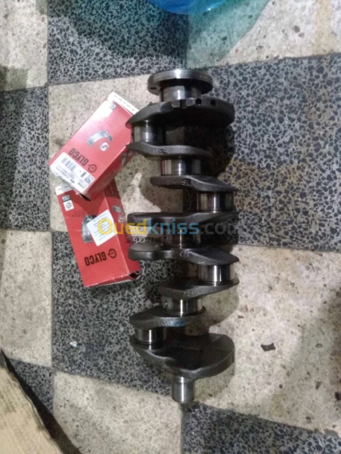 vilebrequin1.9 dci std