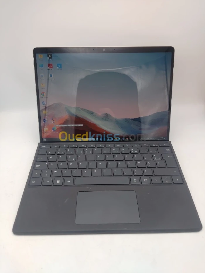 Microsoft Surface Pro 8 i5 1145G7 8 Go RAM 256 Go SSD 13 Pouces Intel Iris Xe Graphics