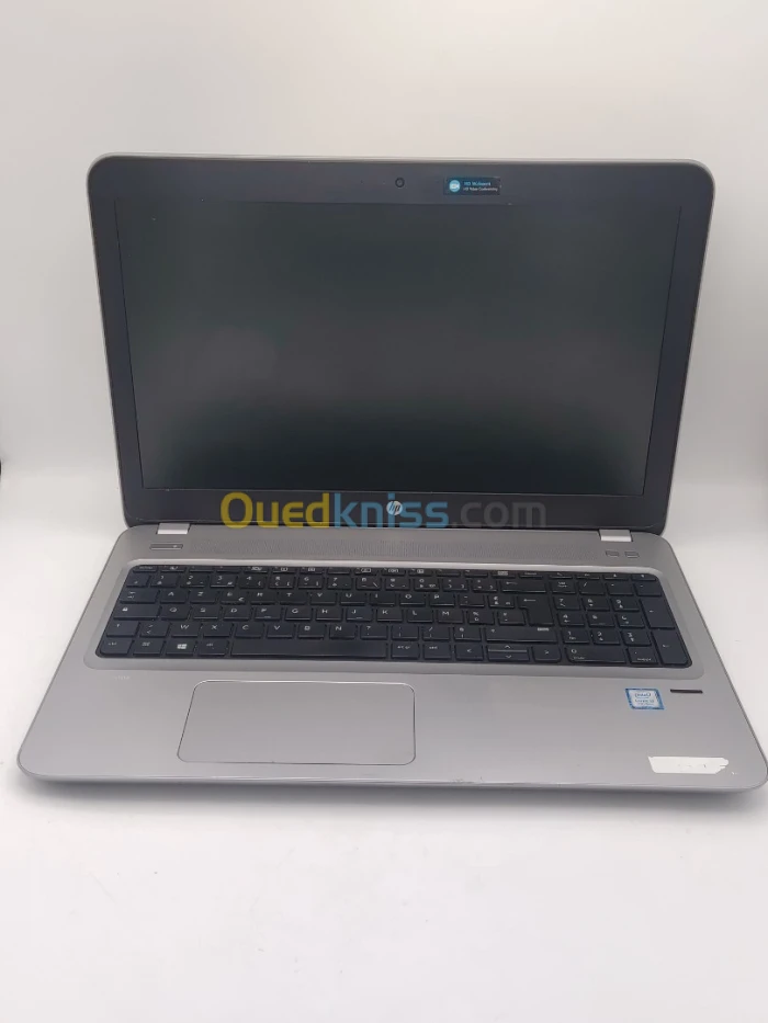 HP PROBOOK 450 G4 i3 7100U 4 Go DDR4 512 Go SSD Intel HD Graphics 620 15.6 Pouces FHD