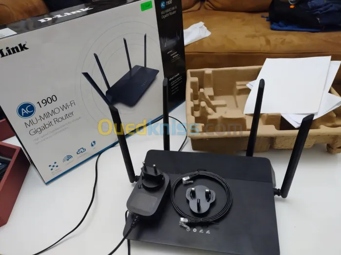 D-LINK DIR-878