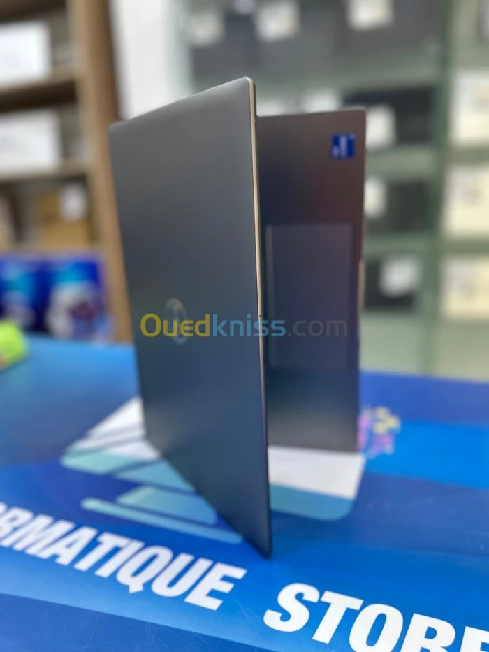 DELL LATITUDE 7440 CORE : INTEL I5 - 13EME DISC : 256 GB  (SSD)  RAM : 16 GB  TACTILE