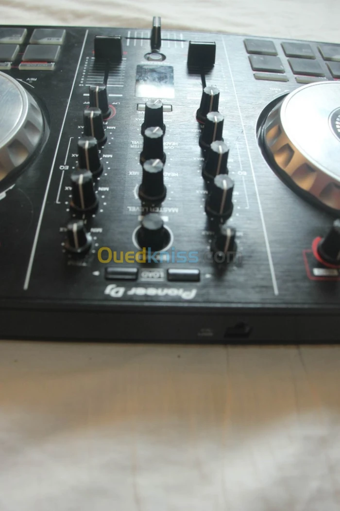 Contrôleur DDJ SB2 
