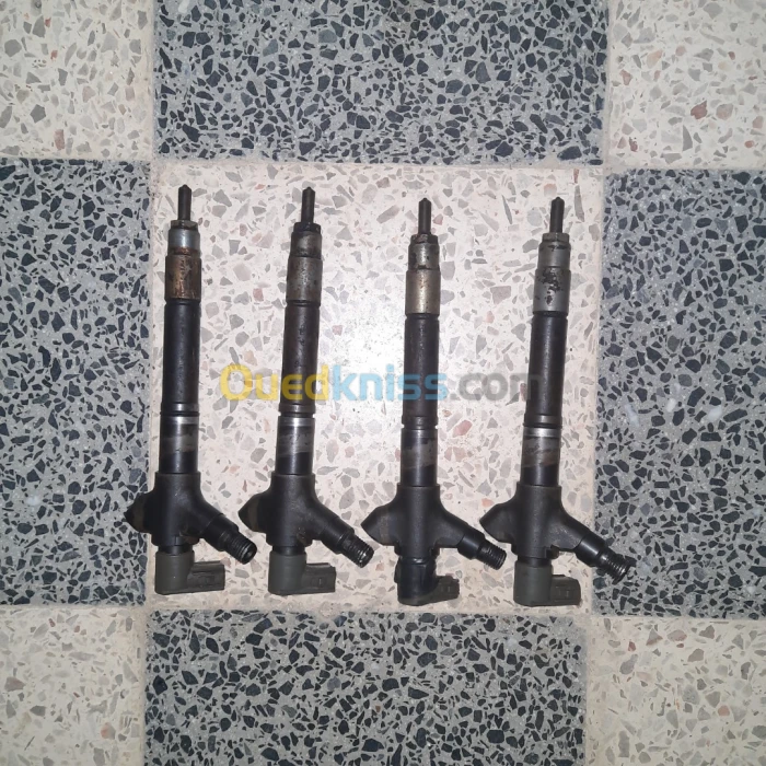 Injecteur rav 4