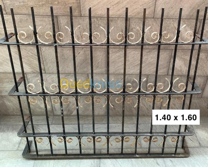 barreaudage fenêtre fer forgé