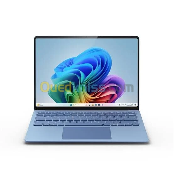 Microsoft Surface Laptop 7 ecran Tactile 13.8 Snapdragon X Elite 16Go RAM SSD 512Go