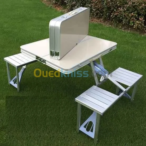 Table camping pliable avec 4 siège  طاولة 