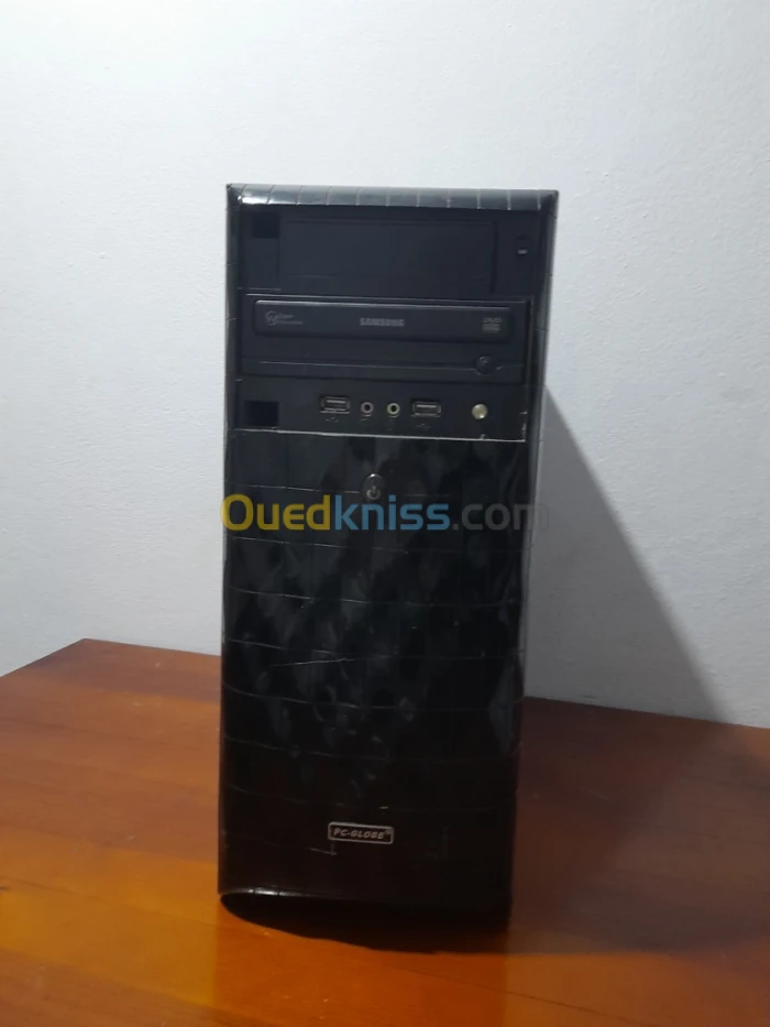 حاسوب مكتبي computer