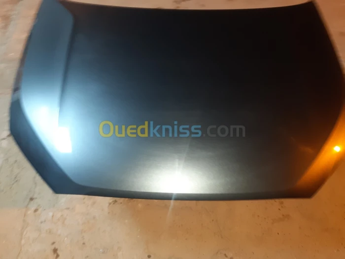 Capot q2 2020 2021 gris souris 