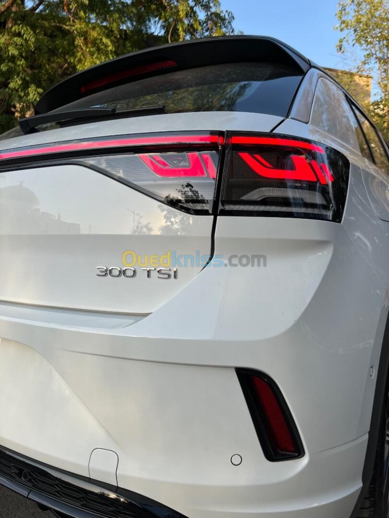 Volkswagen T-Roc 2026 R-Line  5