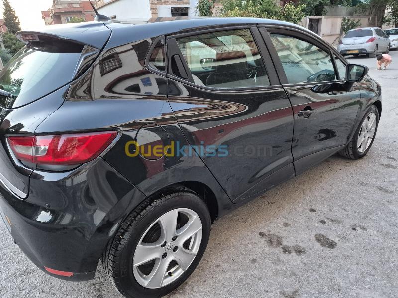 Renault Clio 4 2013 Dynamique 13