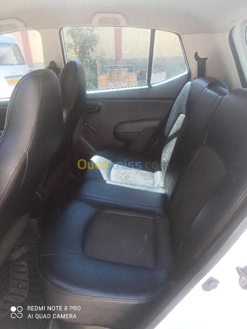 Hyundai i10 Plus 2015 i10 Plus 8