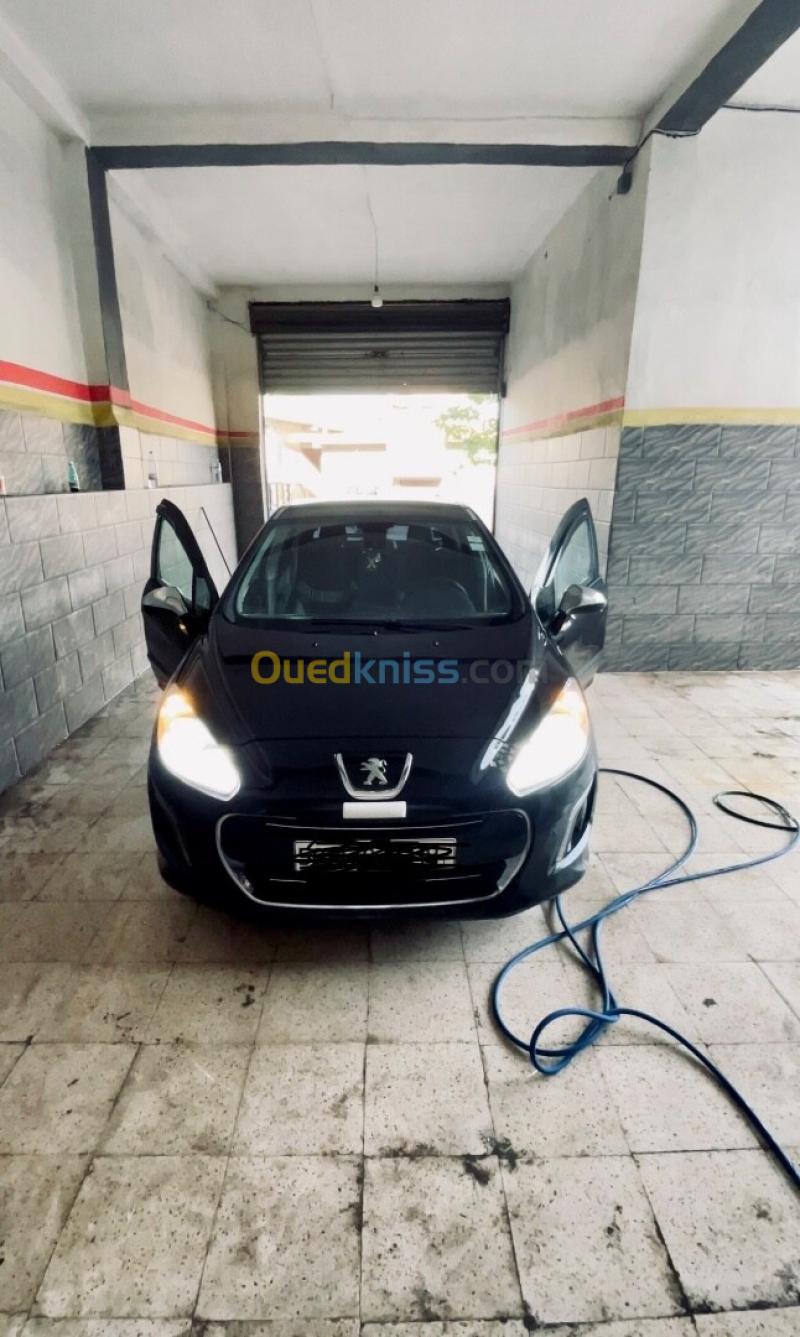 Peugeot 308 2012  2