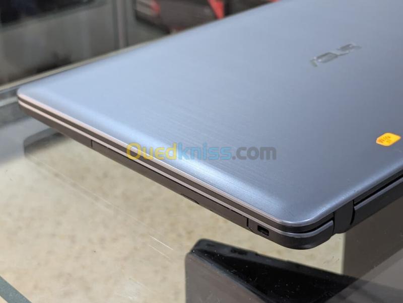3 ASUS X541U / I3 6EME /4G/ 128 SSD /15.6 3