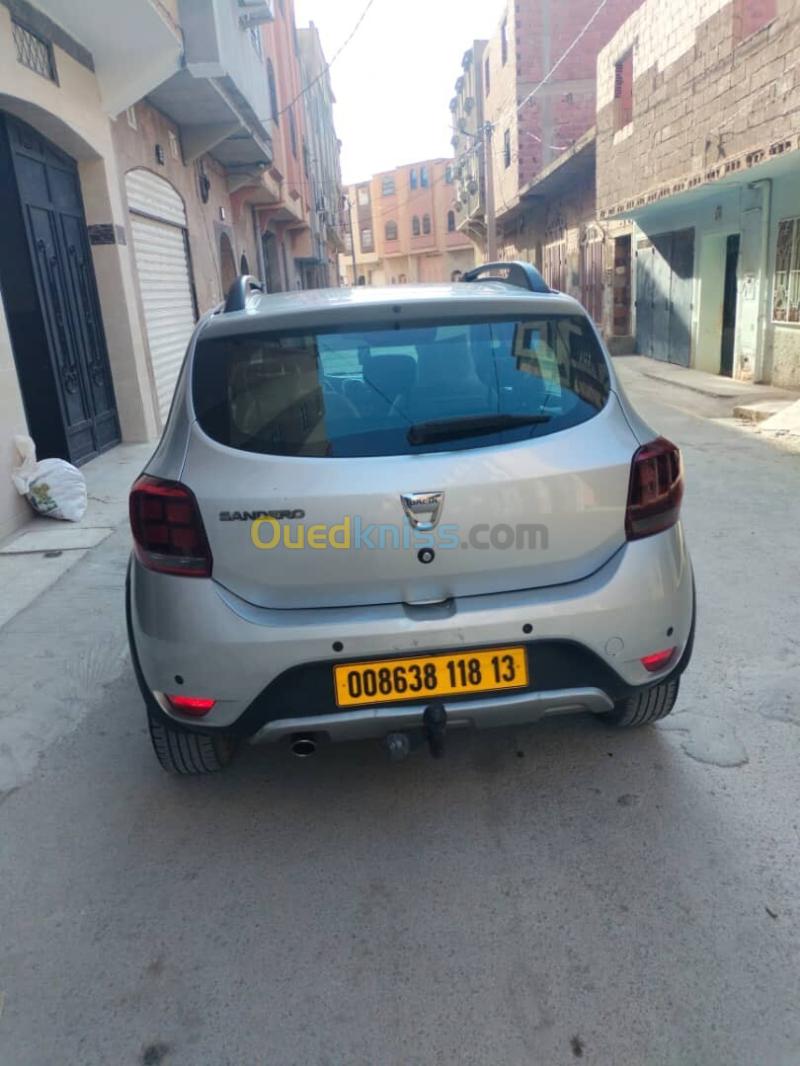 Renault Daciaa 2018 Stepway 4