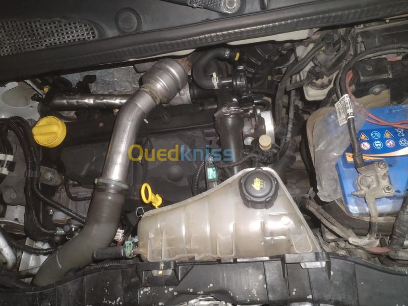 Renault Kangoo 2014 Confort 13