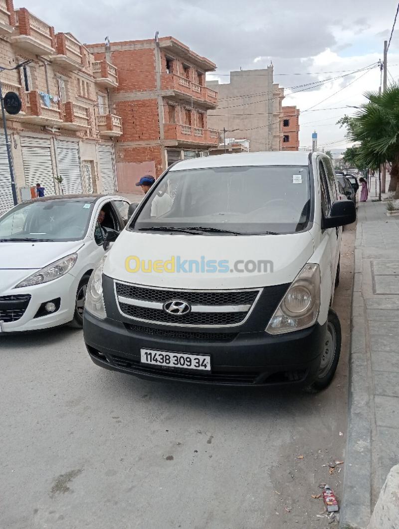 Hyundai H1 2009 Vitré 6 places 12