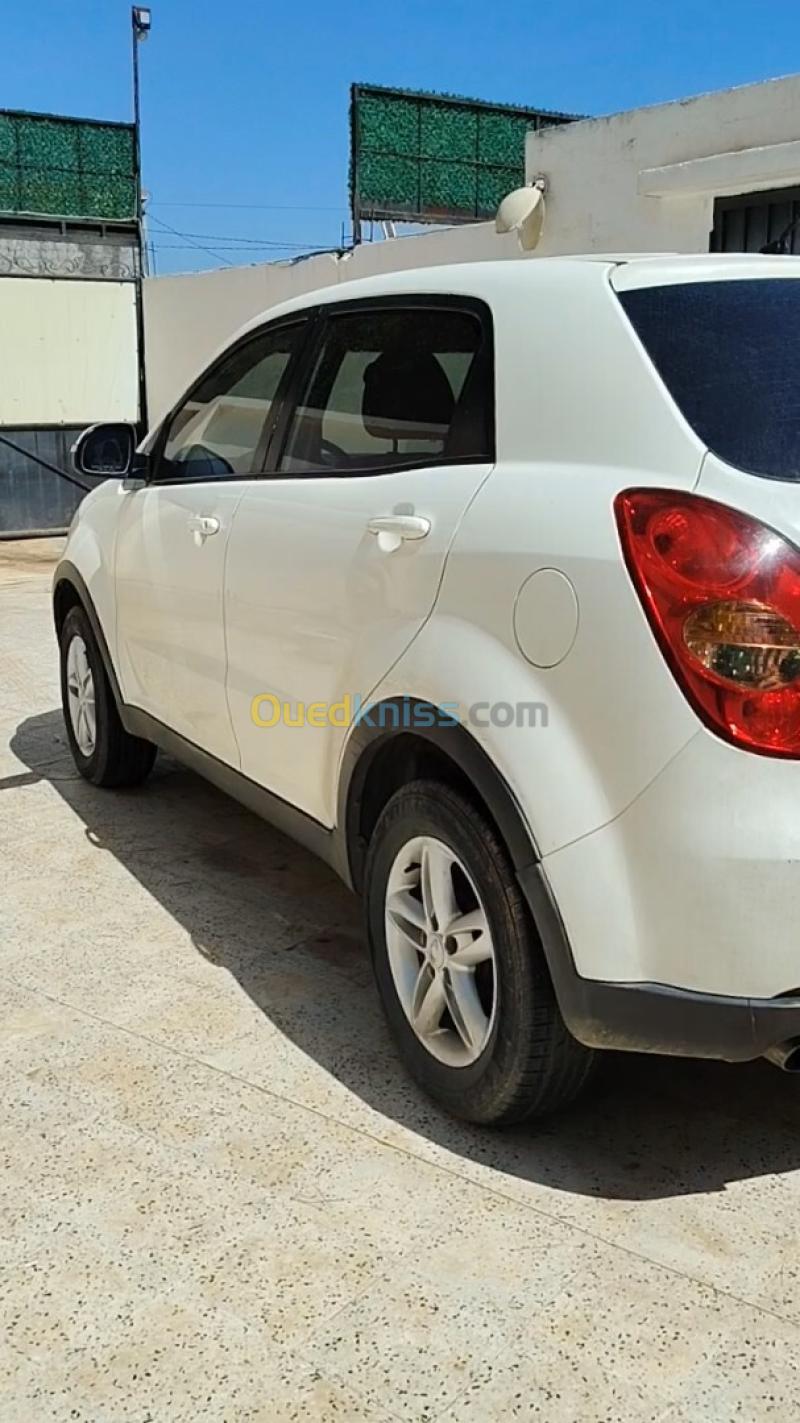SsangYong Korando 2015 2.0 5