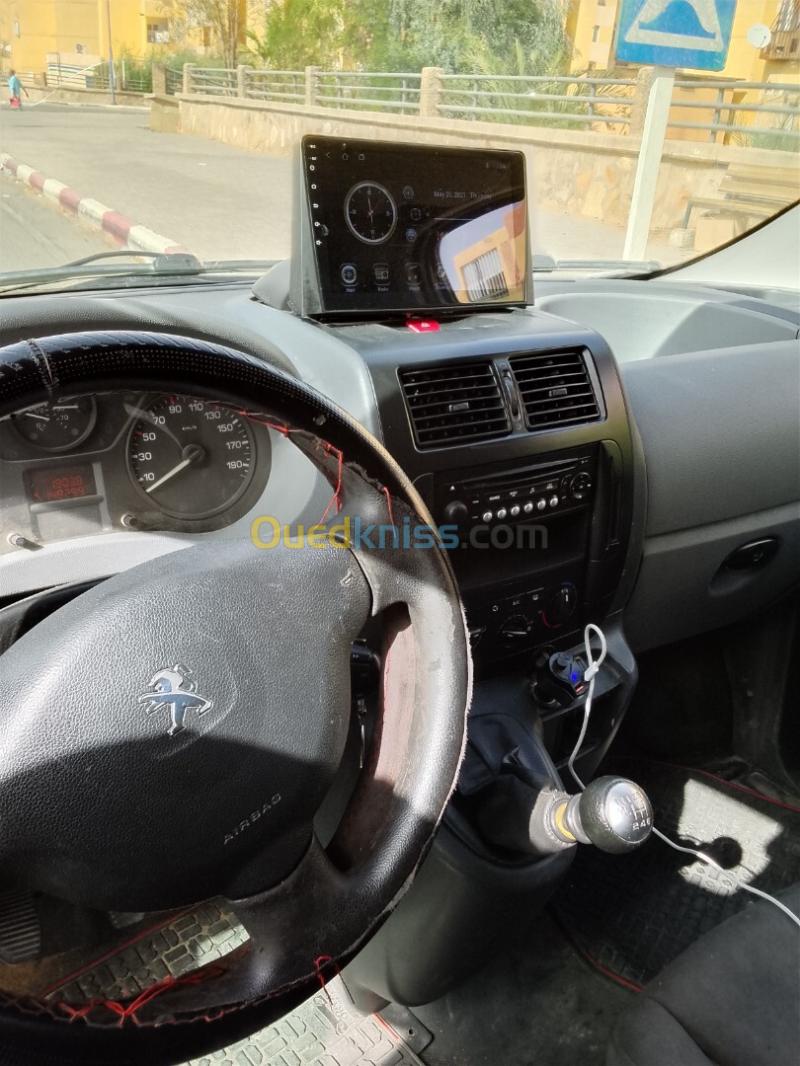 Peugeot Expert 2012  8