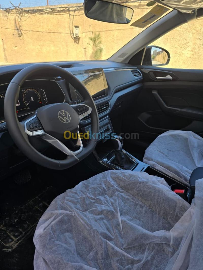 Volkswagen Tharu  2026  9