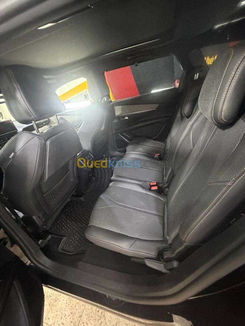 Peugeot 5008 2023 GT 7