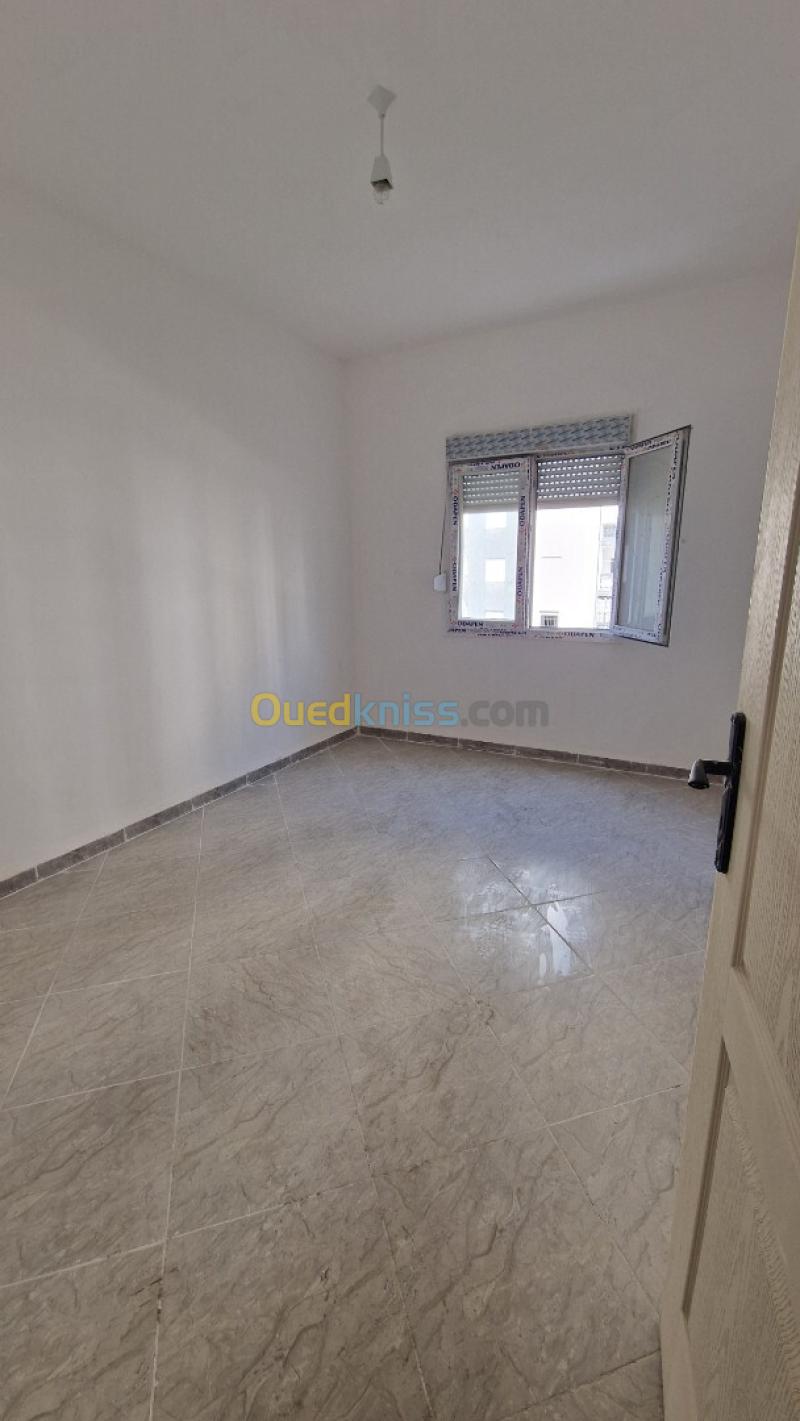 Location Appartement F4 Boumerdès Hammedi 4