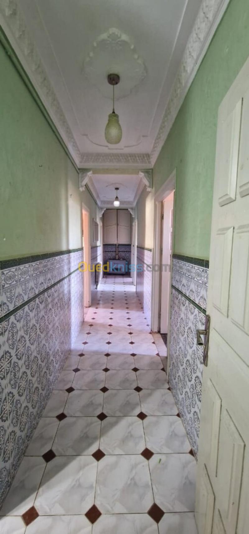 Location Appartement F4 Boumerdès Boumerdes