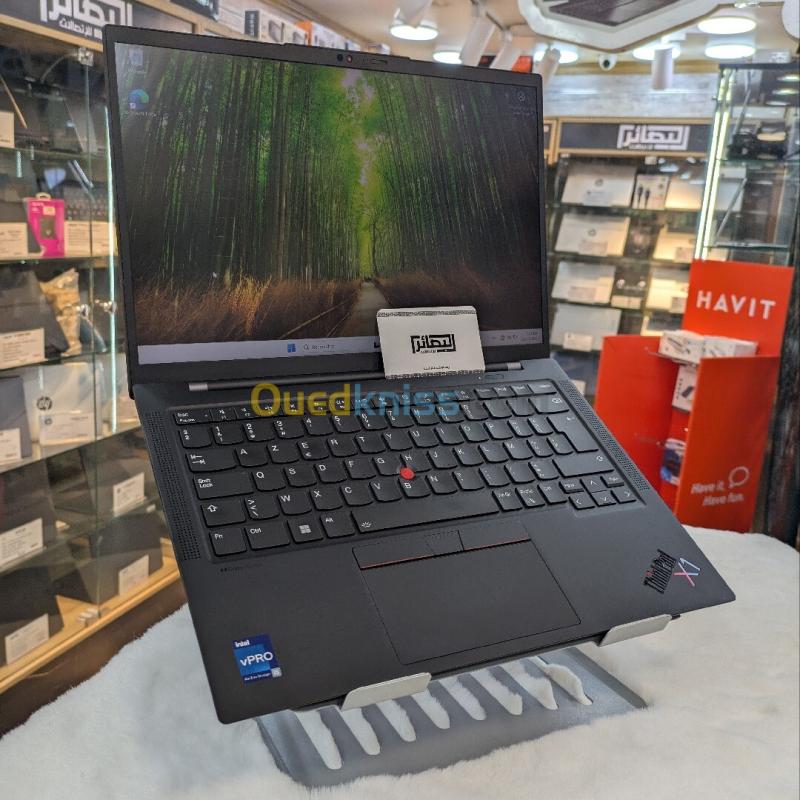 Lenovo Thinkpad X1 Carbon Gen 11 i 5-1345U 16GB-256 ECRAN TACTILE 2
