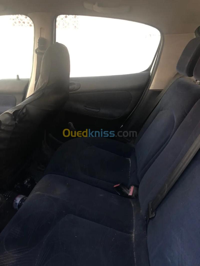 Peugeot 206 2002 206 5