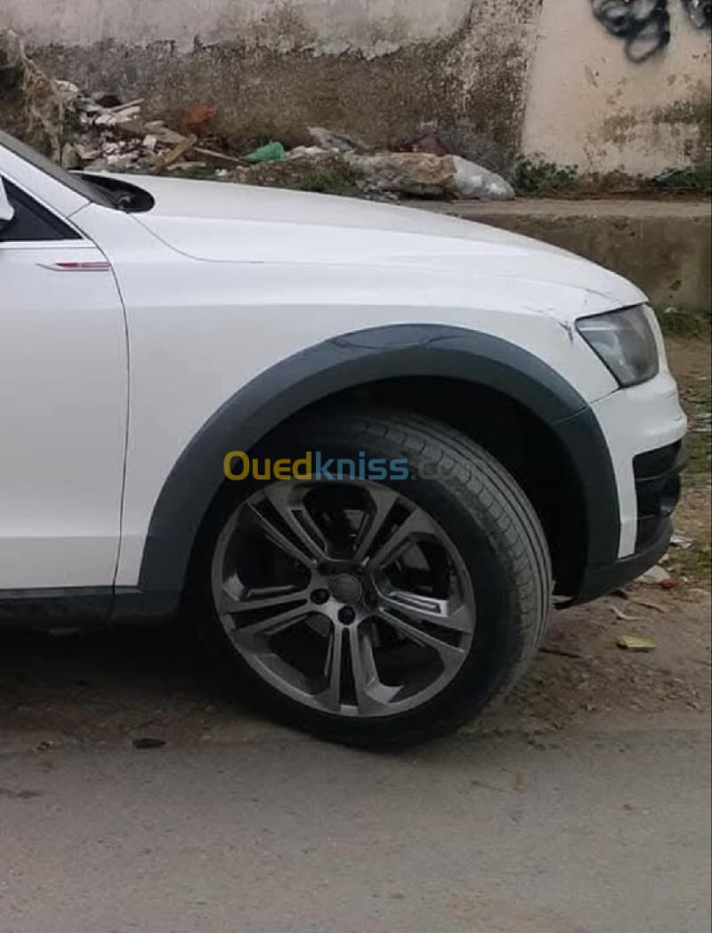 Audi Q5 2011 Off Road Pack Tech 8