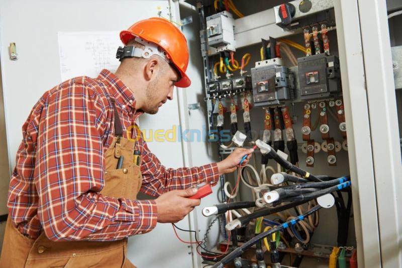  Technicien en maintenance spécialisé machine chinoise جميع أشغال كهرباء الألات الصناعية و 
