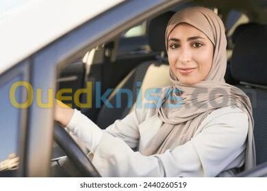 Chauffeur Femme - سائقة