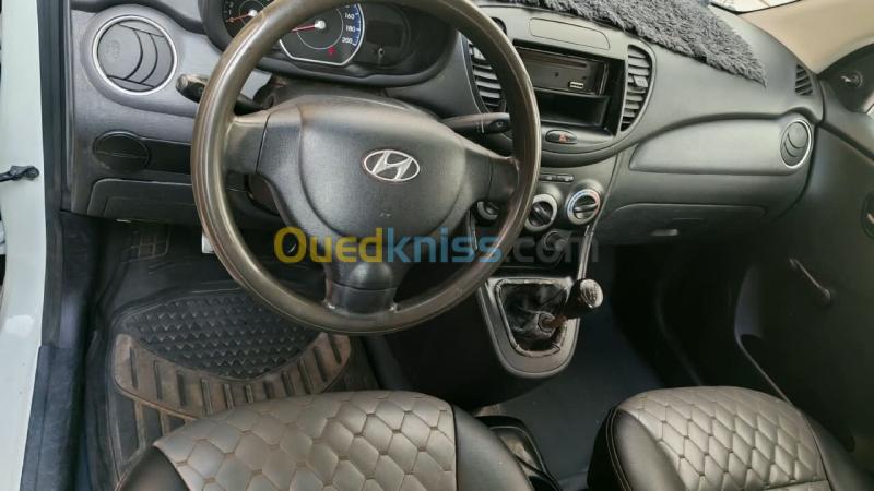 Hyundai i10 2013 i10 3
