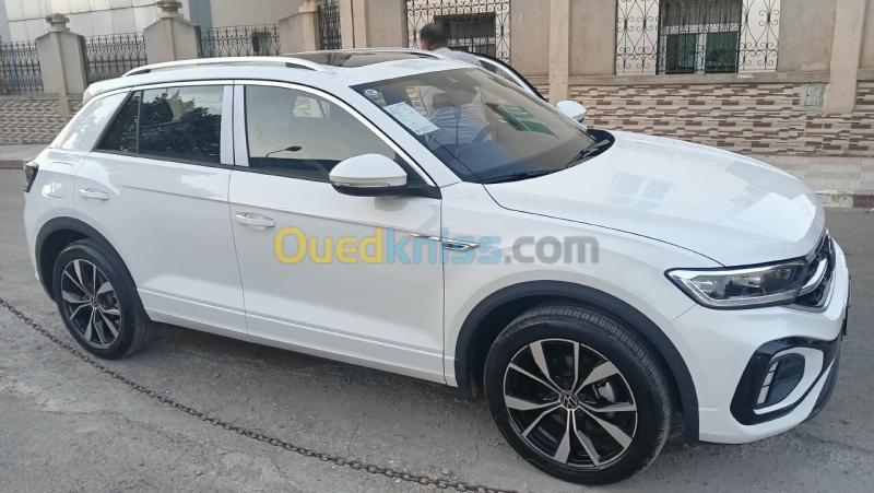 Volkswagen T-Roc 2026 R 6