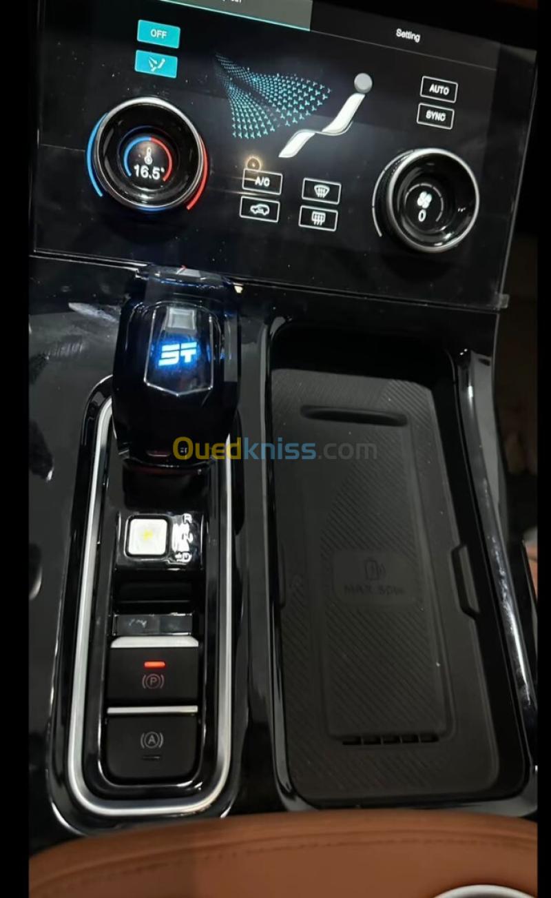 Jetour  X70 PLUS 2026 Luxury Edition 7 places  6