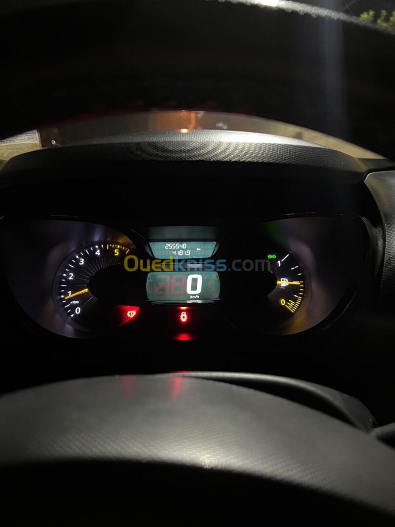 Renault Capture 2014  4