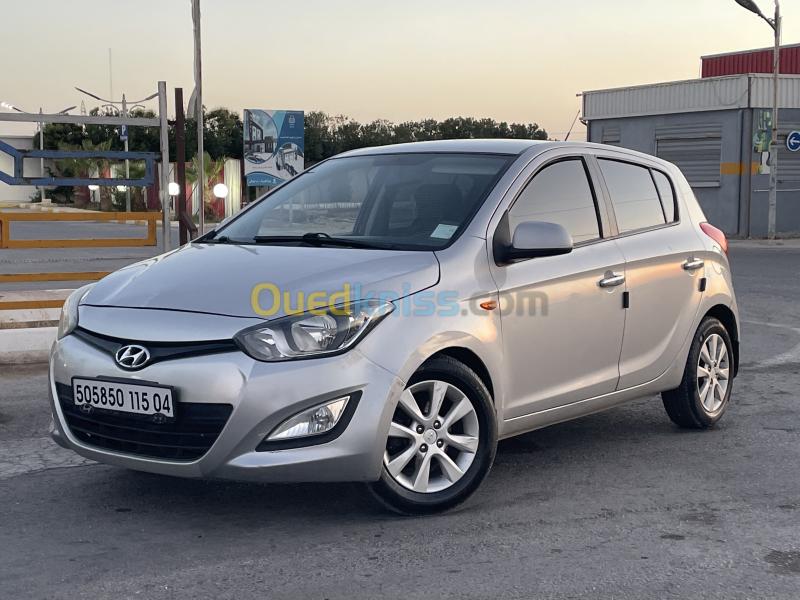 Hyundai i20 2015 Prestige 2