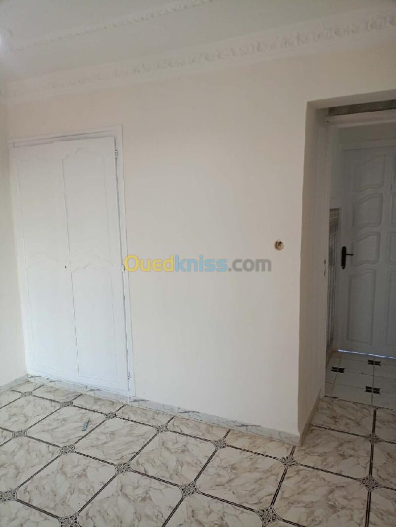 Location Appartement F3 Tipaza Fouka 3