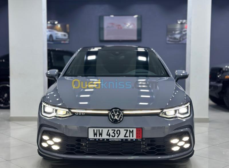  Volkswagen GTD 200cv BLACK 2023 FULL-OPTION