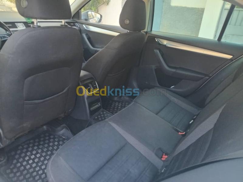 Skoda Octavia 2018 Ambition 5
