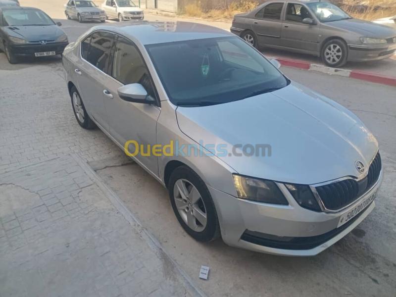 Skoda Octavia 2018 Ambition 4