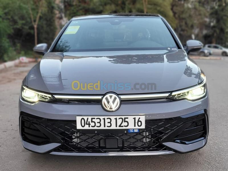 Volkswagen Golf 8.5 2025 
