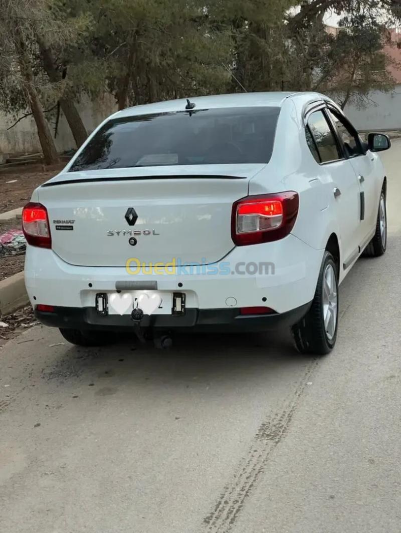 Renault Symbol 2016 Symbol 4