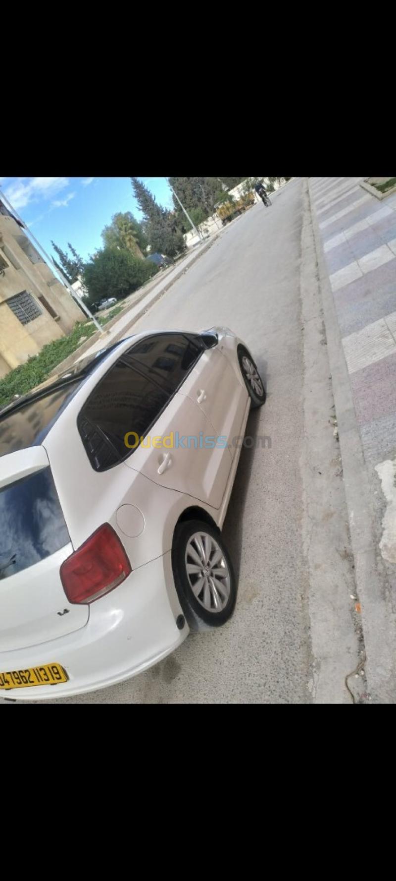 Volkswagen Polo 2013 Life 3